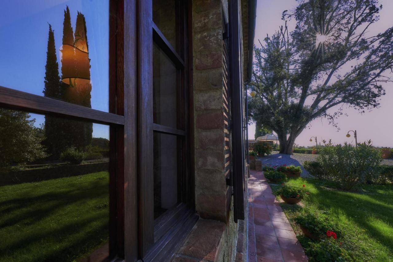 Villa Curina Resort Castelnuovo Berardenga Kültér fotó