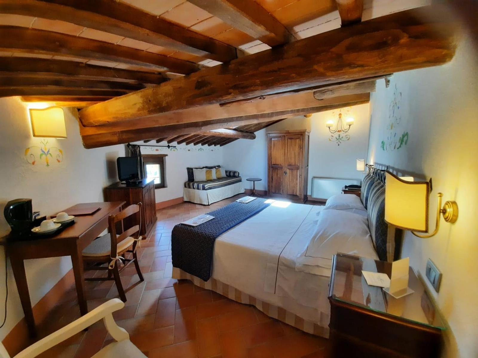 Villa Curina Resort Castelnuovo Berardenga Kültér fotó