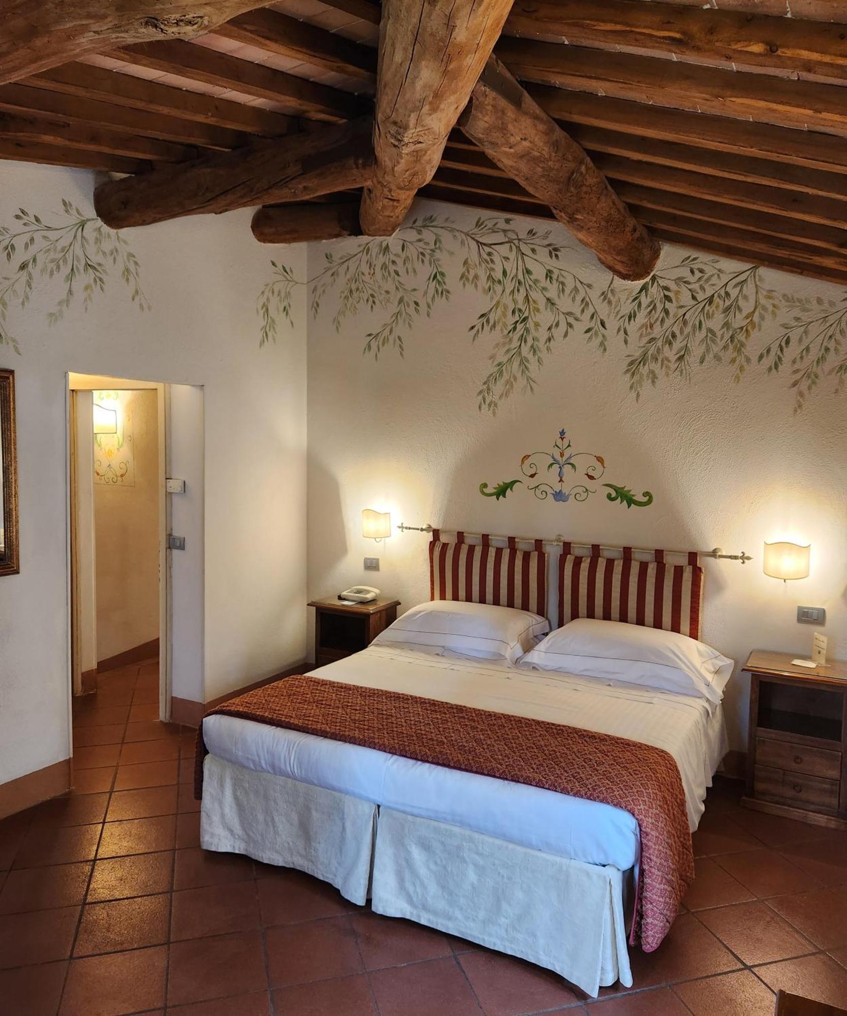 Villa Curina Resort Castelnuovo Berardenga Kültér fotó